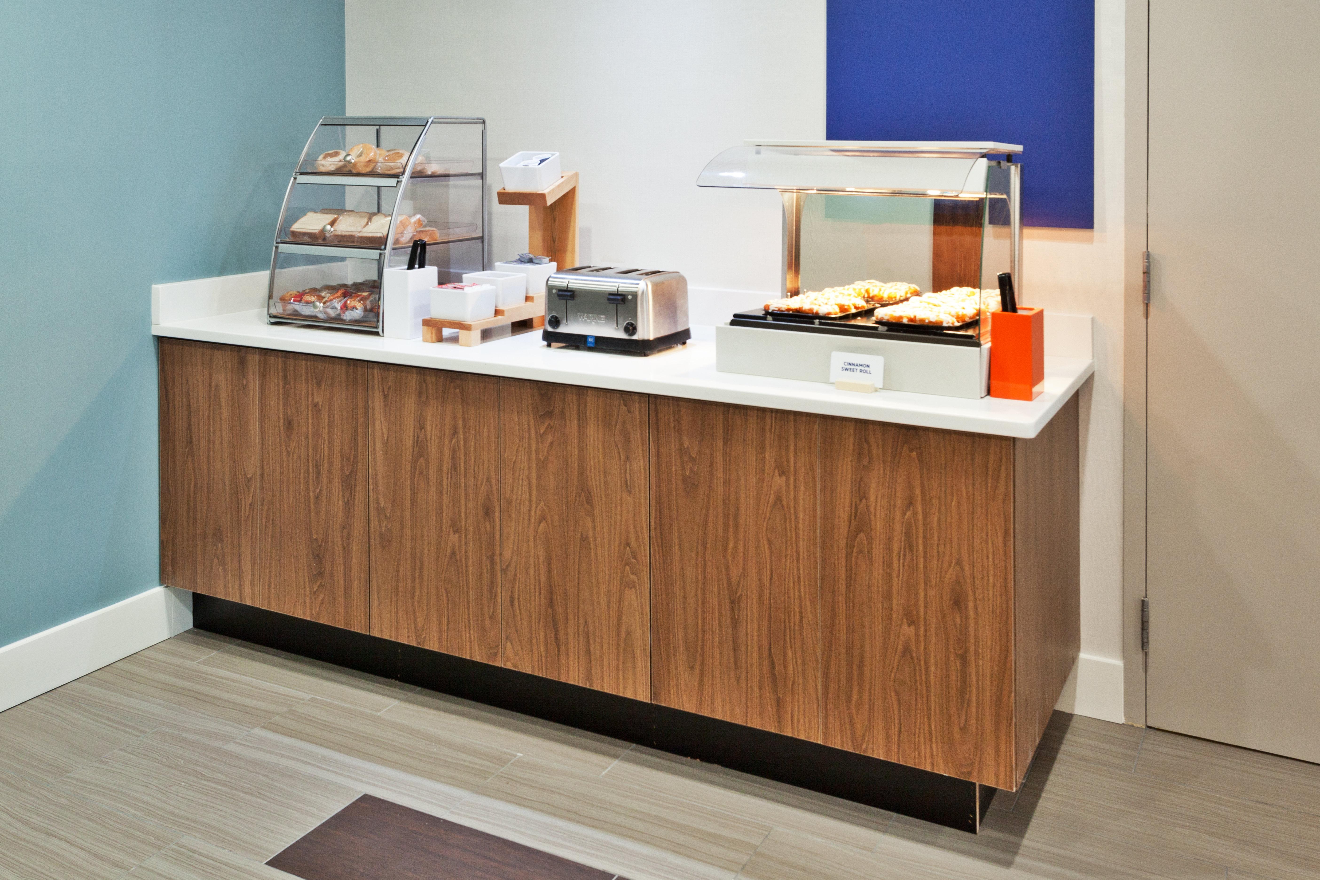 Holiday Inn Express Rome-East By Ihg Luaran gambar